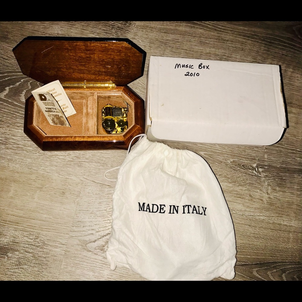 Rare Handcrafted Violin Music Box From Italy - Picture 2 of 7